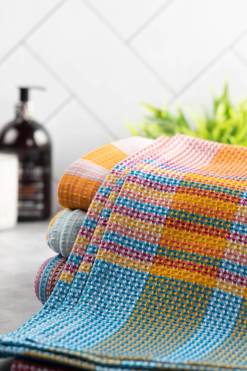 Buy Single Towel Online At Best Prices In India | Matsya Luxury
